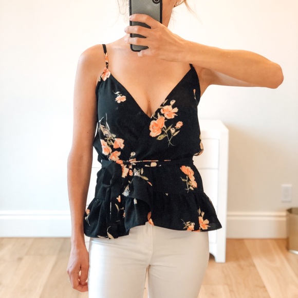🟡 SALE! SOBE Black Floral Wrap Camisole - Picture 7 of 11